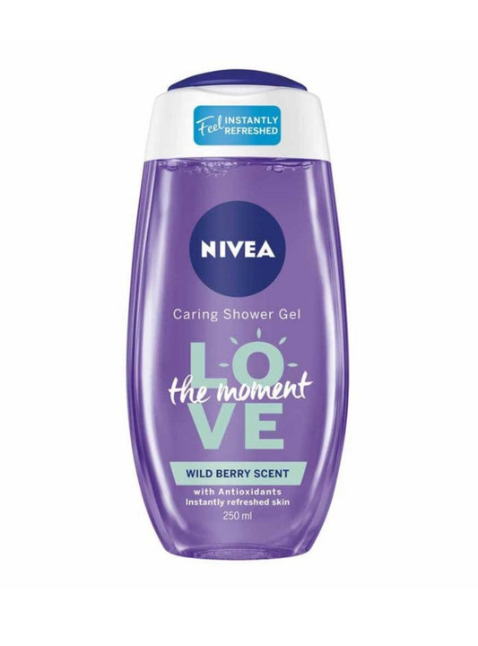 NIVEA LOVE THE MOMENT WILD BERRY SCENT